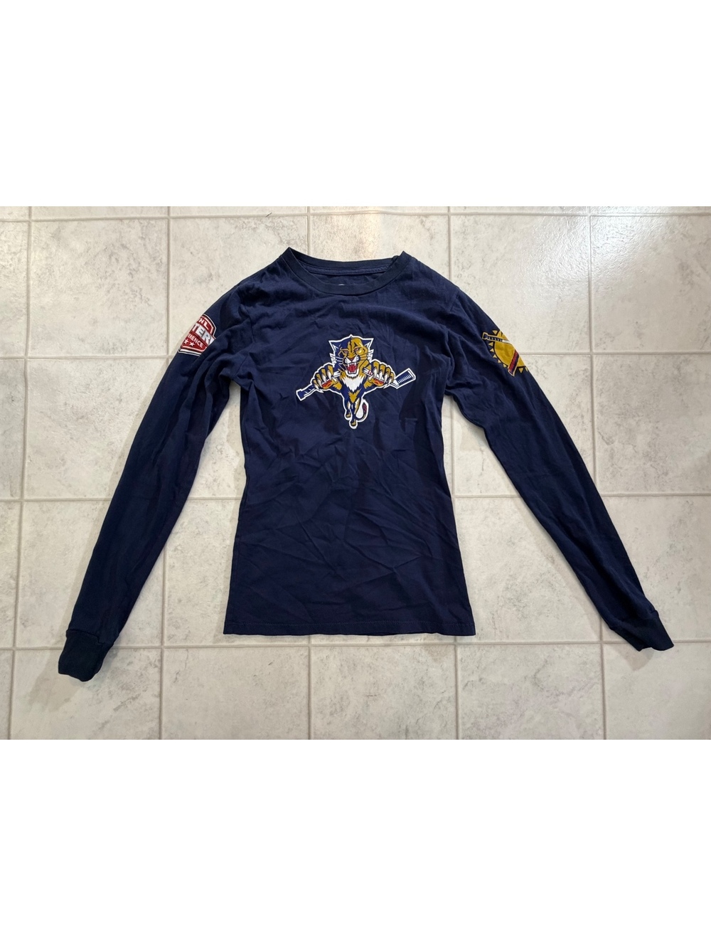 Navy hockey graphic long sleeve shirt